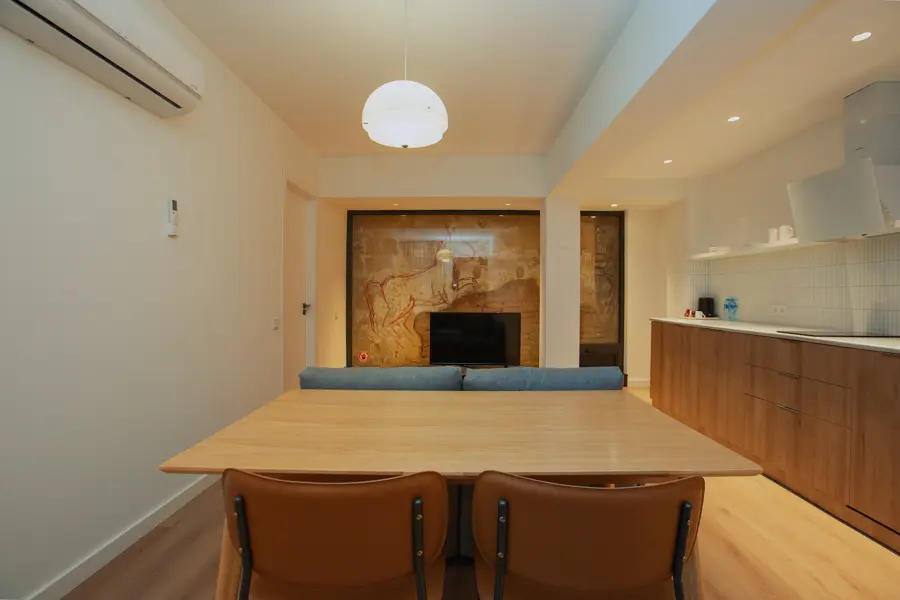 Junior King Apartment 3